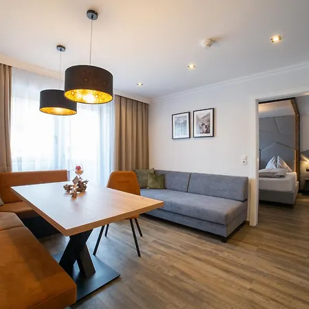 Alpenblick Hotel 3*