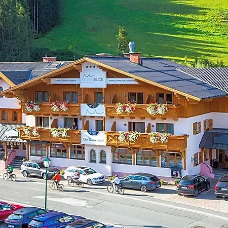 Alpenblick Szálloda 3*