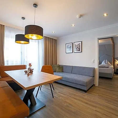 Alpenblick Szálloda 3*