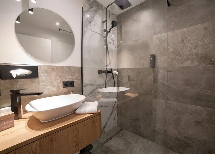 Alpenblick Hotell 3*